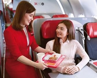 Малайзийская авиакомпания планирует открыть фаст-фуд ресторан на борту