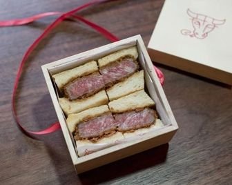 В Нью-Йорке продается сэндвич за 185$
