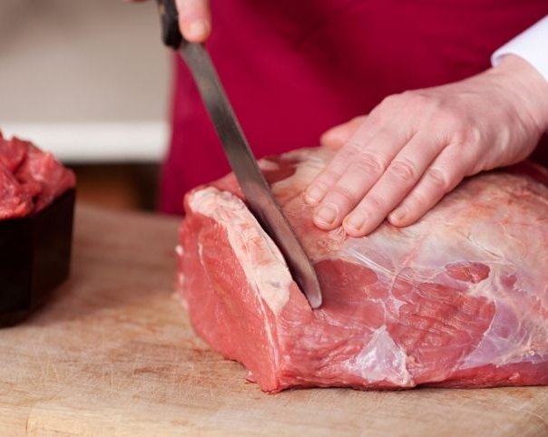 Специалисты призывают сократить употребление мяса для спасения планеты и улучшения здоровья